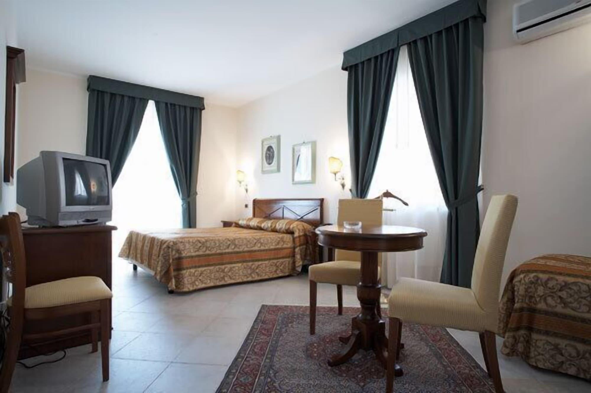 Hotel Delle Palme Falcone Eksteriør billede