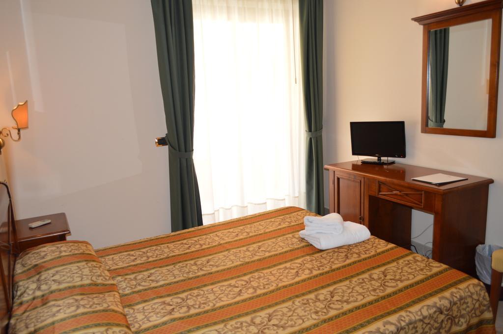Hotel Delle Palme Falcone Værelse billede